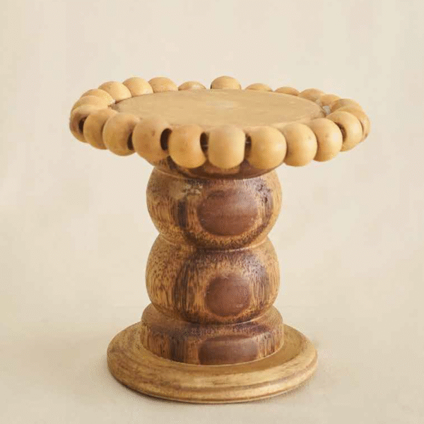 Base de Madera con cuentas