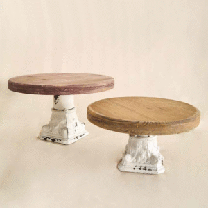 Base de madera con soporte de metal