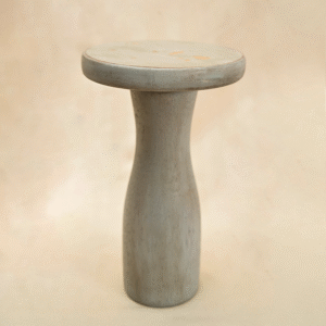 Candelabro de Madera Gris