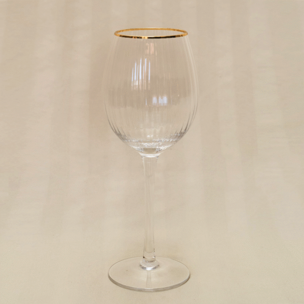 Copas de Cristal con Borde Dorado