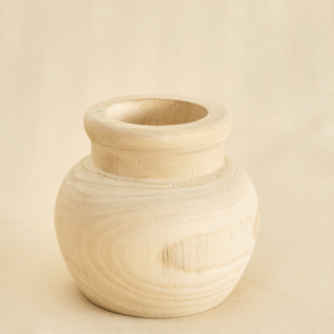 Florero de Madera Pequeño (solo para flores secas o artificiales)