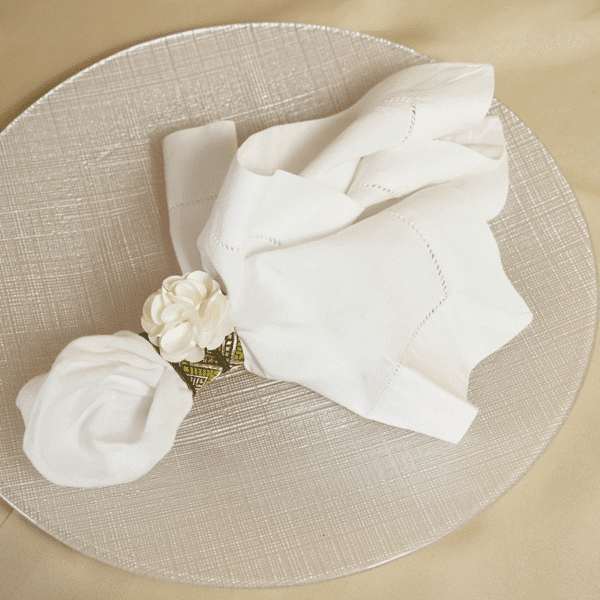 Servilleteros Aros Gris con Dorado y Flor Beige
