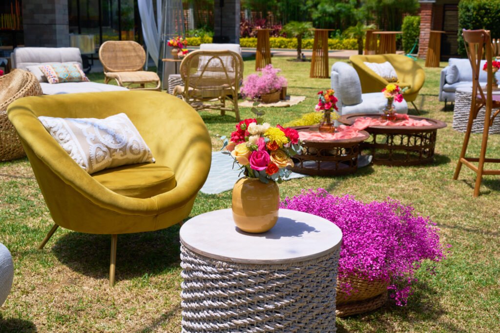 Alquiler de mobiliario para eventos sociales y corporativos en Quito y los Valles